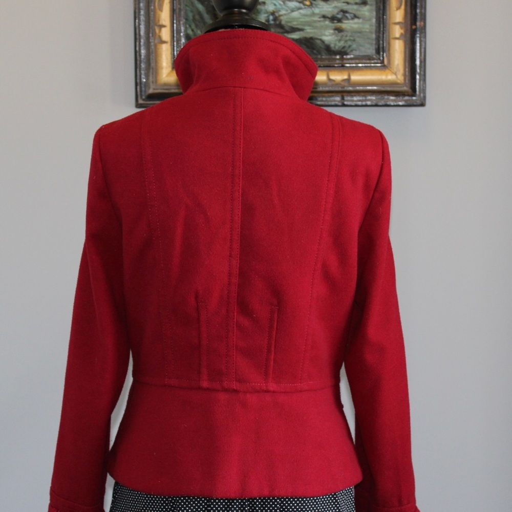 Express Jacket - Picture 12 of 16